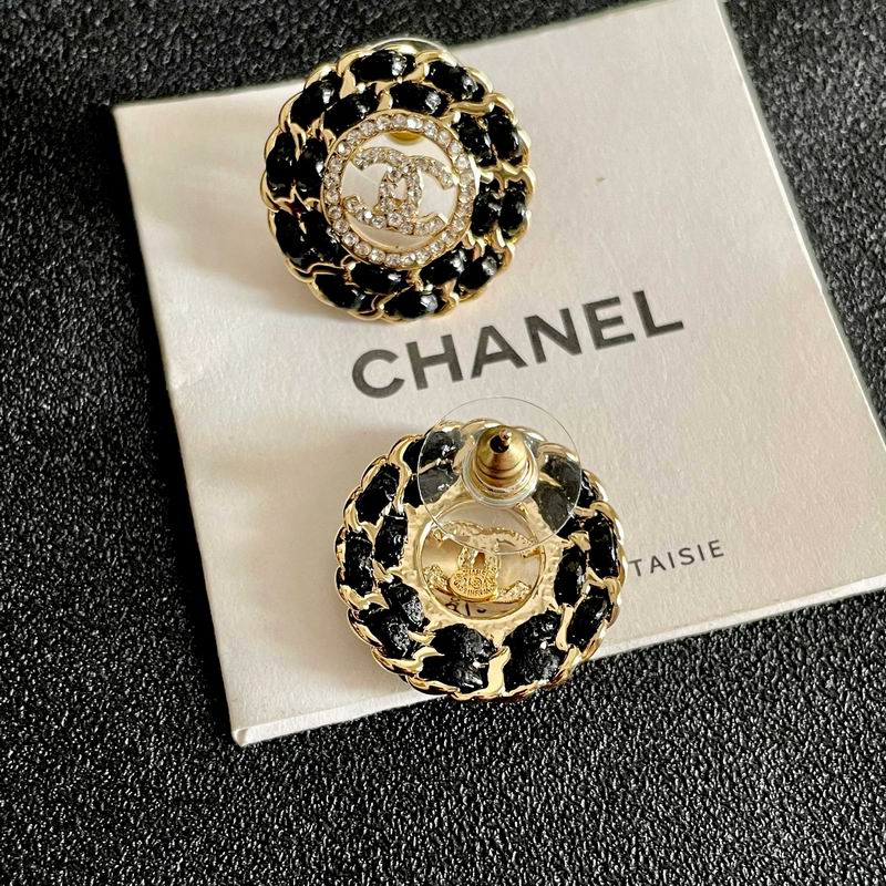 Chanel Earring Black Gold 135
