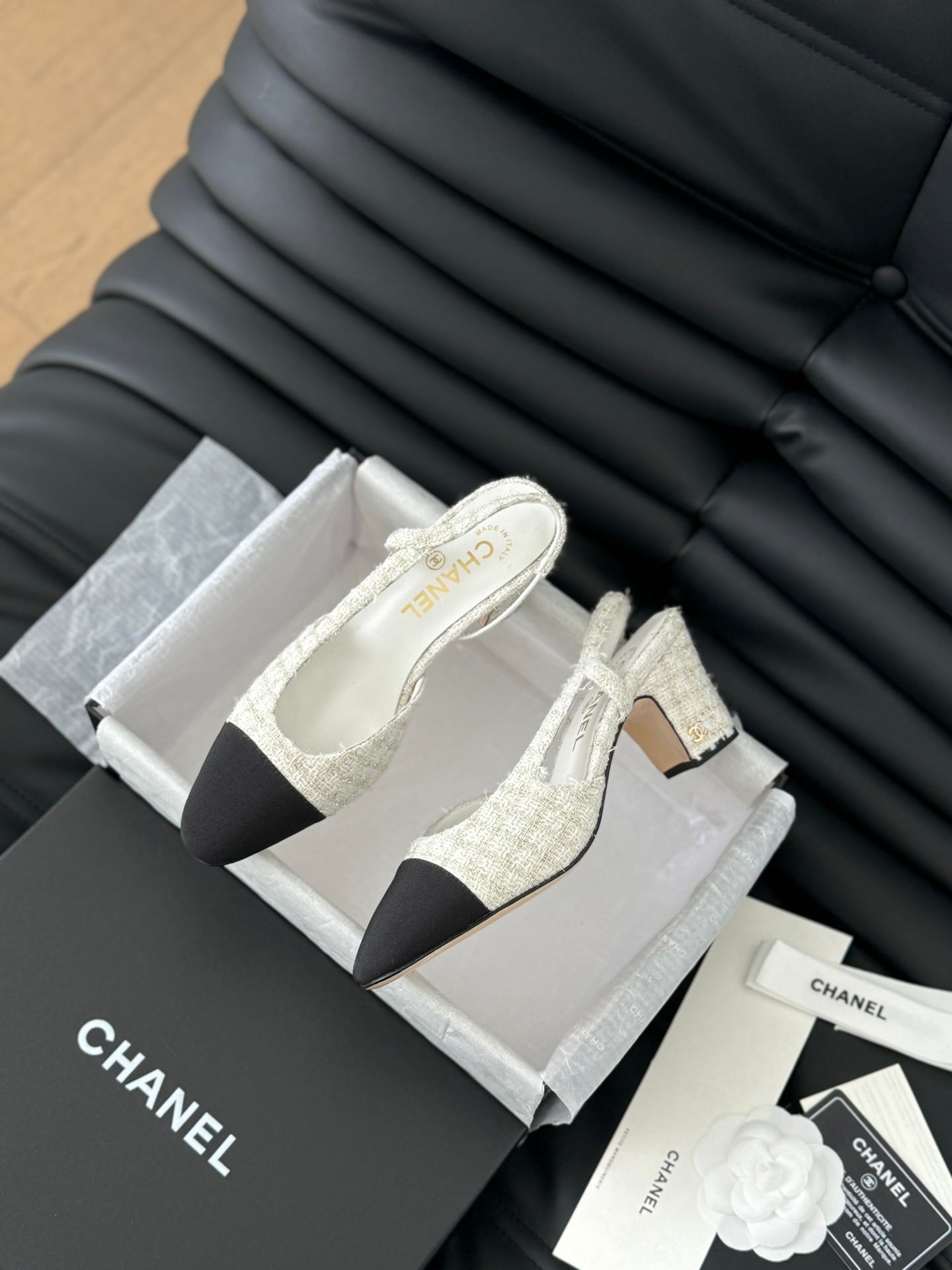 CHANEL HIGH SLINGBACK IN WHITE TWEED AND BLACK LAMBSKIN